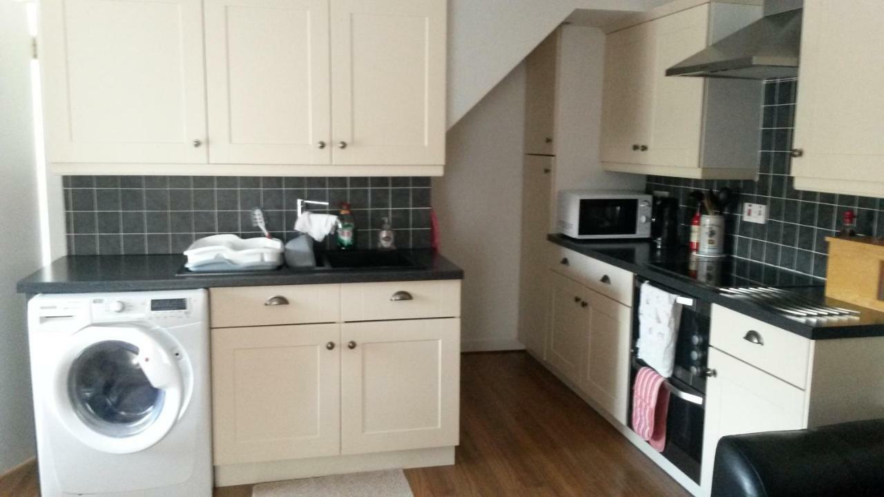 2 The Noust Self Catering Apartment Saint Margarets Hope Bagian luar foto